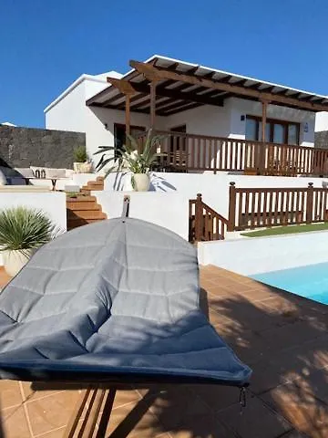 Villa Nomadica Playa Blanca  0*, Playa Blanca (Lanzarote) Hiszpania